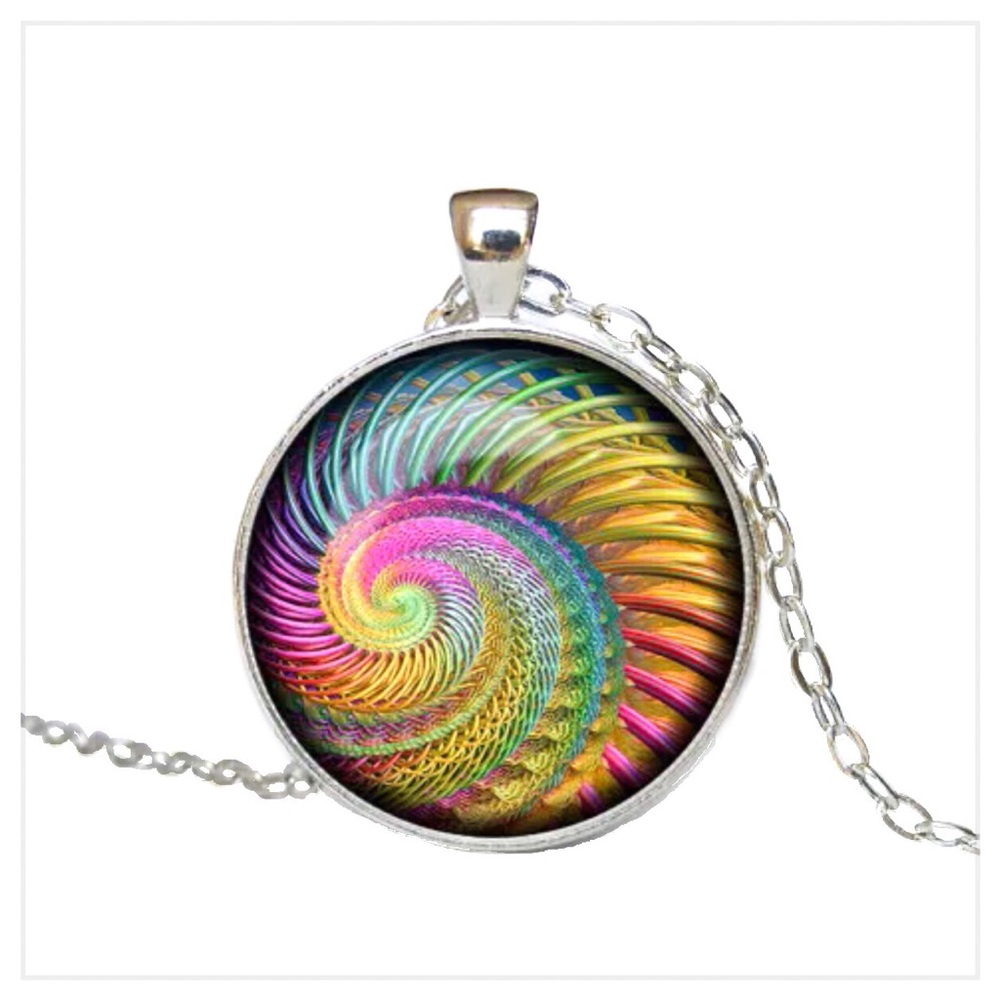 SPIRAL MEDALLION NECKLACE